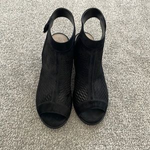 Vince Camuto Black Peep Toe Heel
